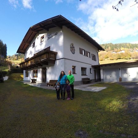 Tiroler Hasenhoehle Wenns Buitenkant foto